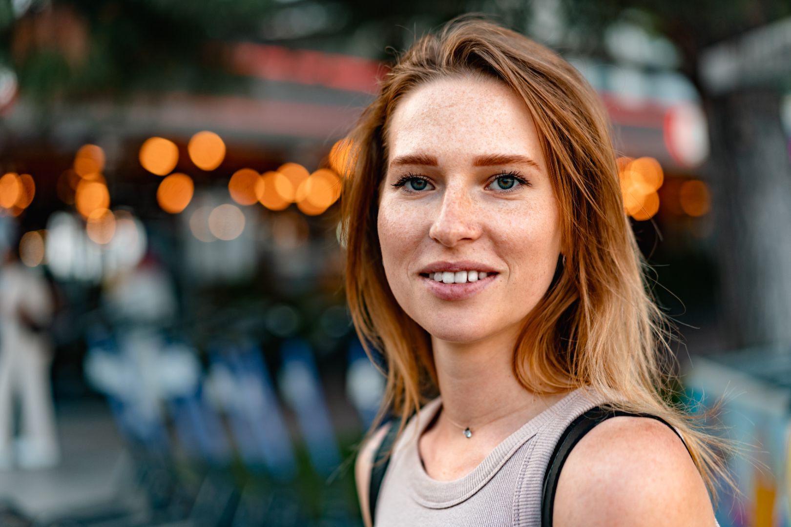 Louise Cantillon on bridesmaid duties as her sister ties the knot - EVOKE